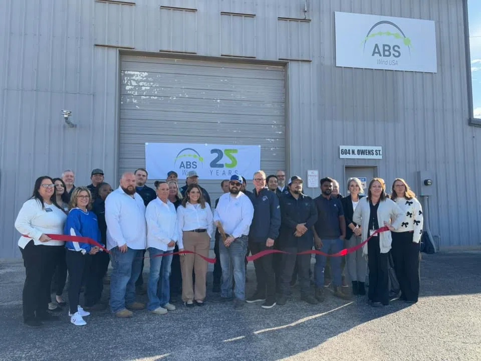 ABS Wind Celebrates Its Ribbon-Cutting Ceremony in Big Spring, Texas!